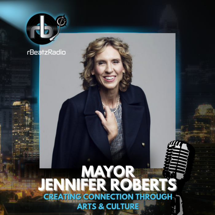 1000JenniferRoberts
