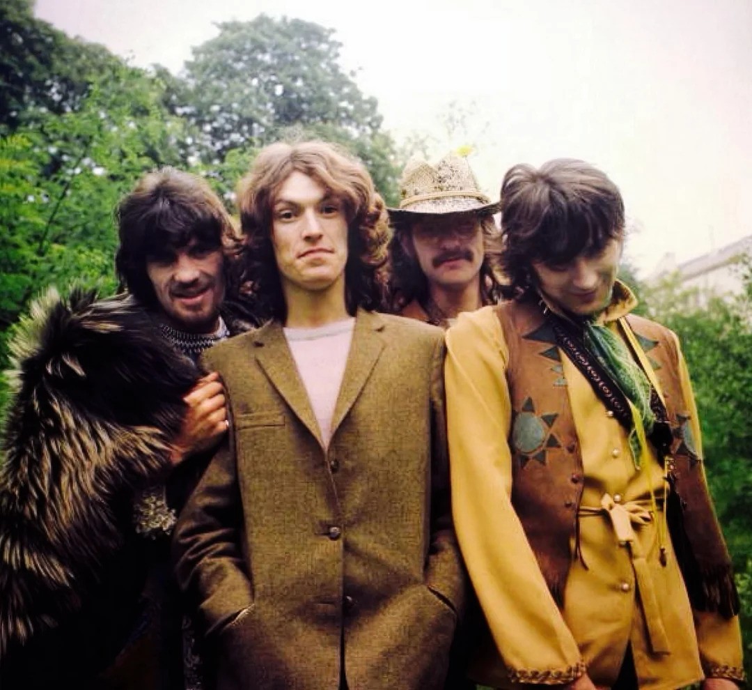 Top 10 Traffic Songs 2 ezgif 3d36f060229cfc